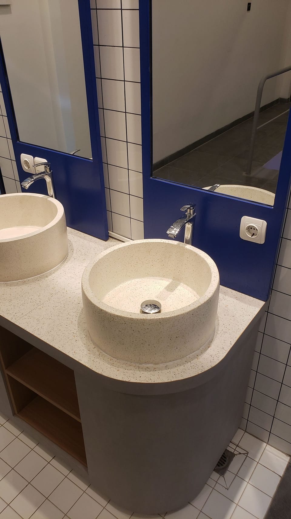 Standard Single Room | Bathroom | Shower, bidet, towels, soap