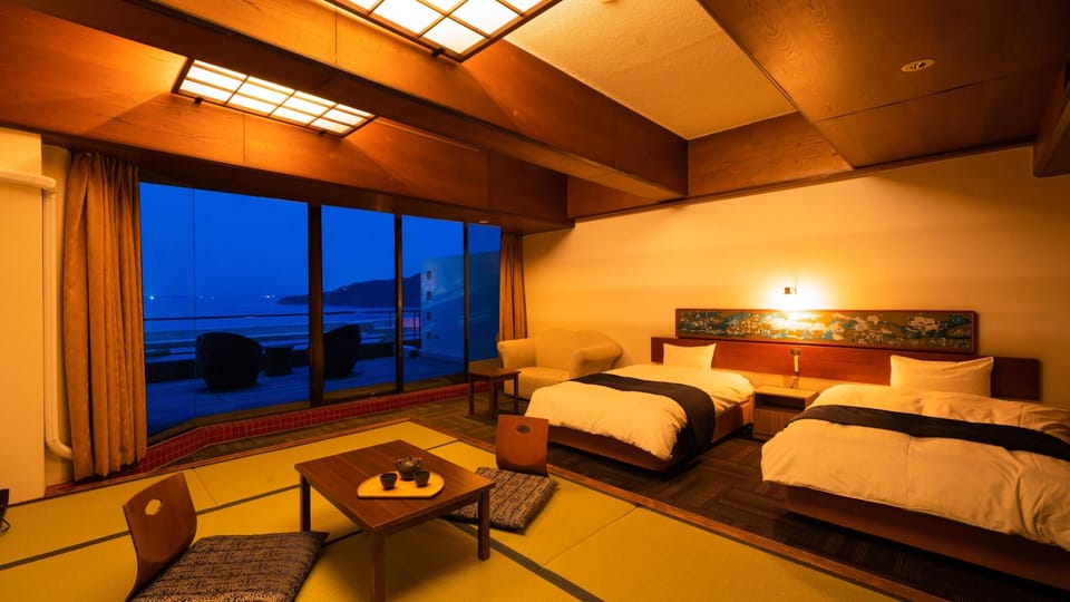 In-room safe, desk, WiFi (free), bed sheets