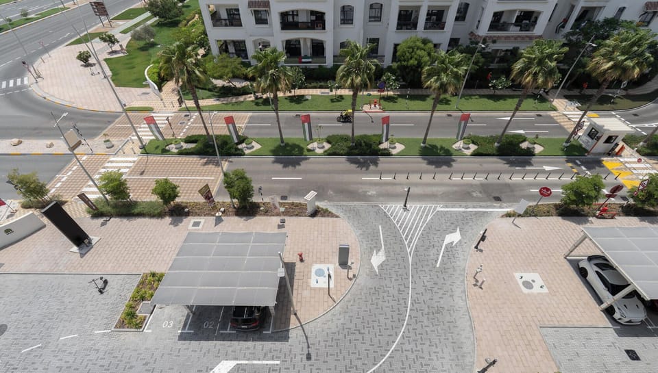 Deluxe Studio, Balcony, City View | Aerial view