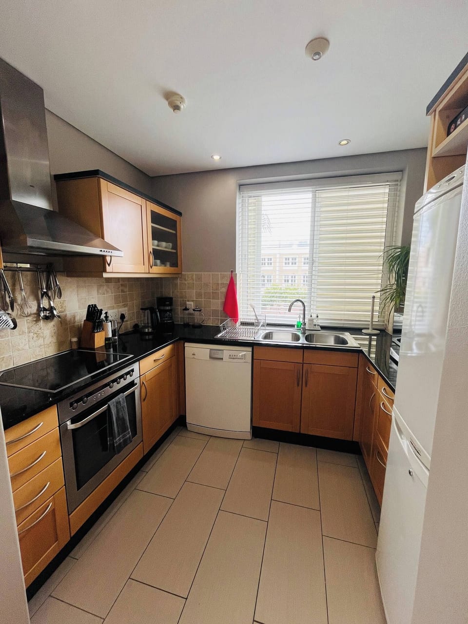 Apartment, 2 Bedrooms, Accessible, Smoking | Interior
