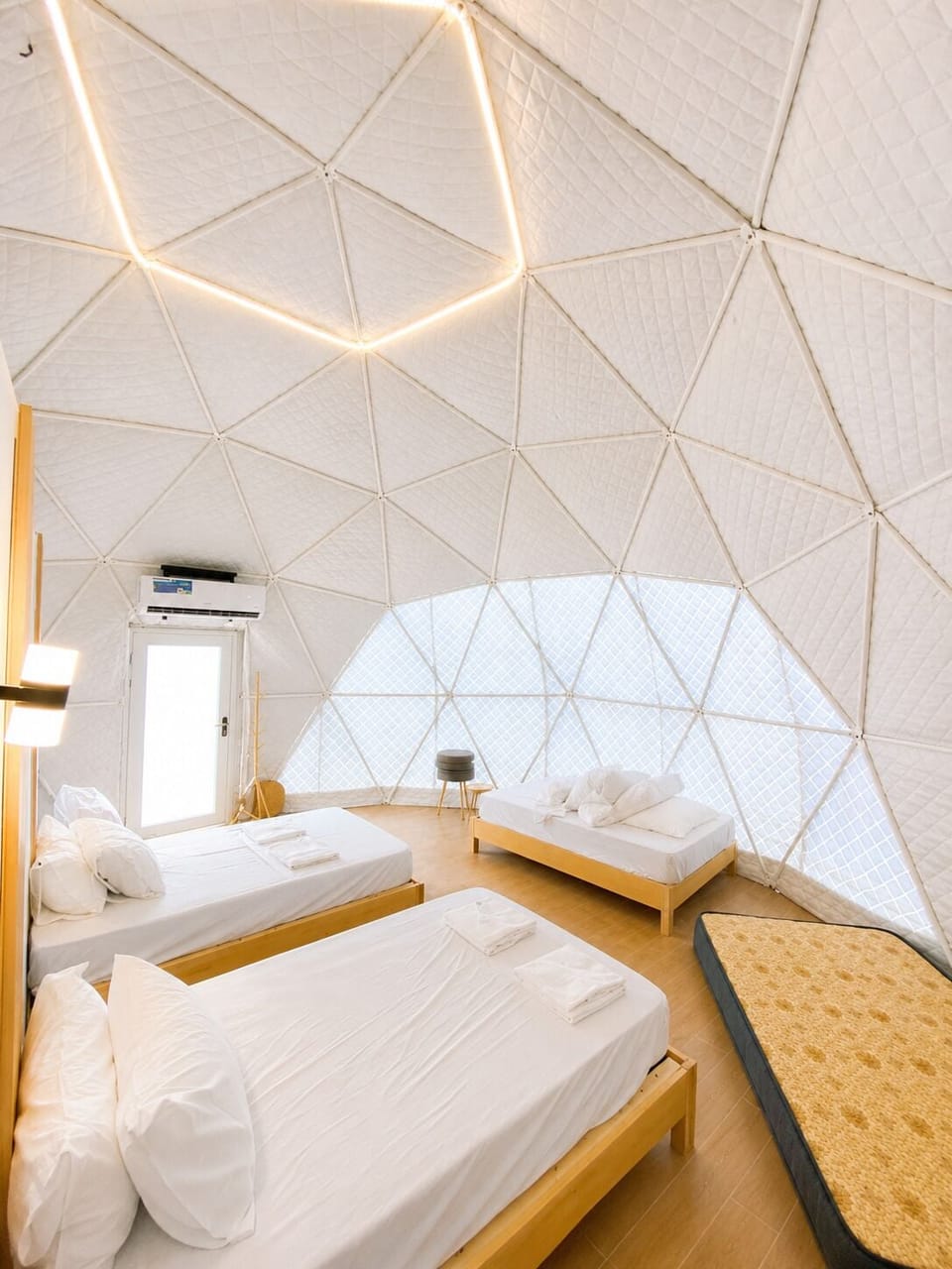 Family Room, Garden View | Bed sheets