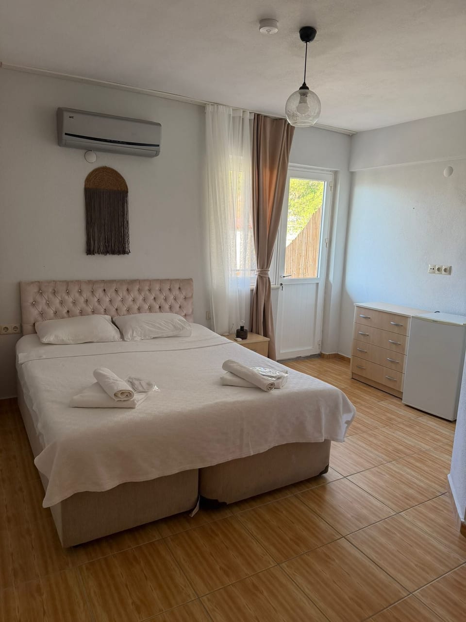Standard Room, Balcony, Sea View | Laptop workspace