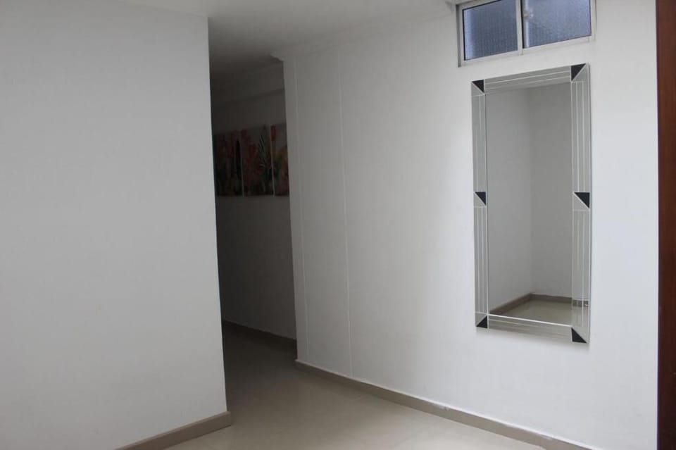 Economy Triple Room | Interior