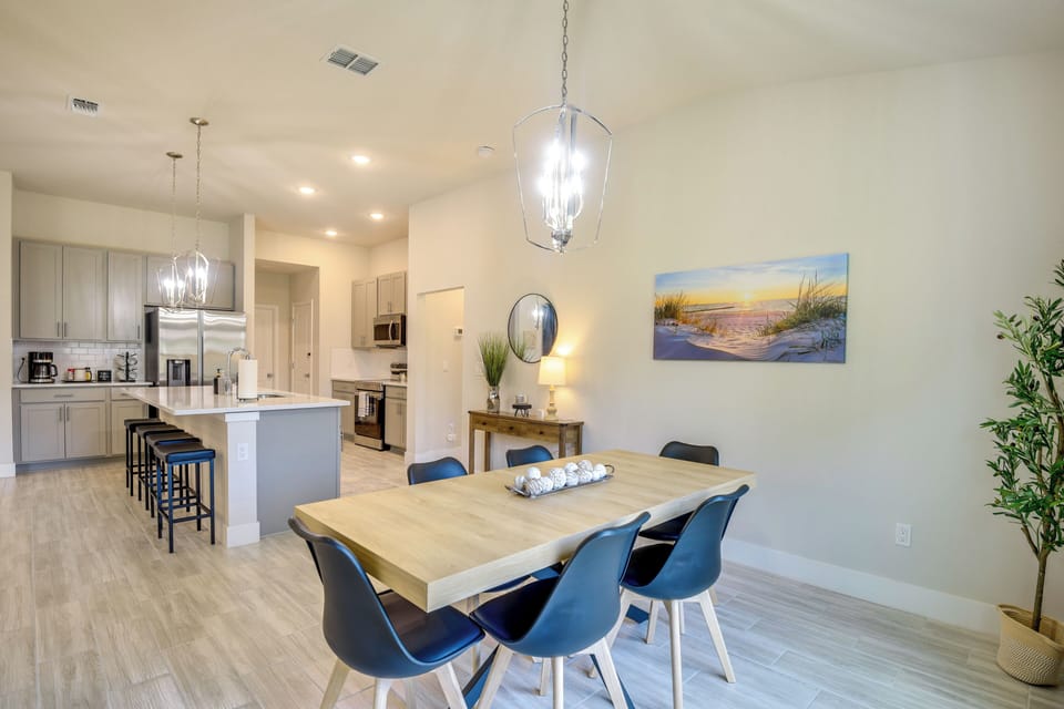House (3 Bedrooms) | Interior