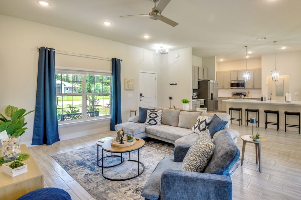 House (3 Bedrooms) | Interior