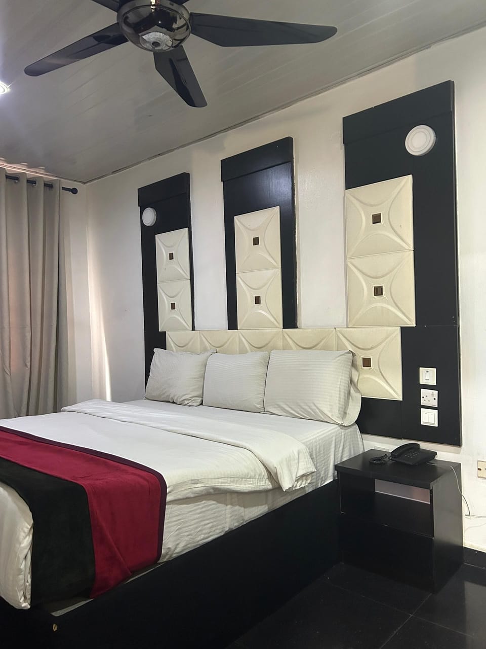 Deluxe Room, Non Smoking | WiFi (free)