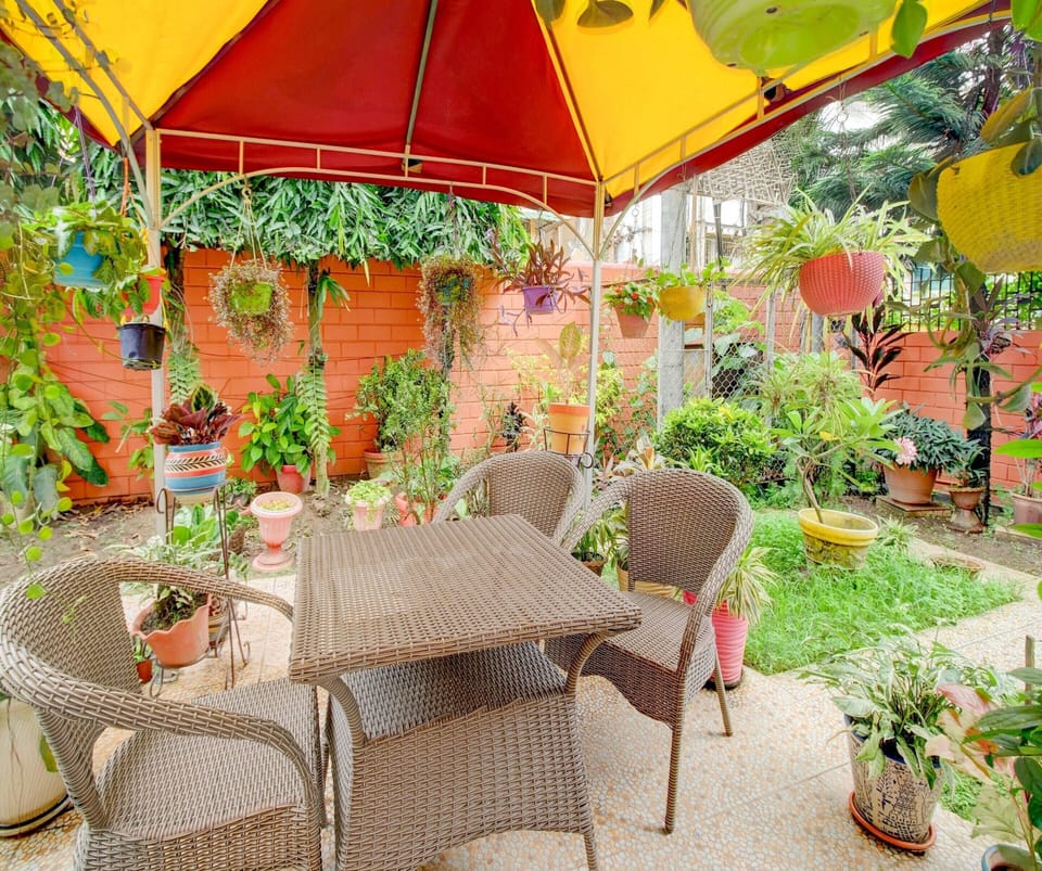 House | Outdoor dining