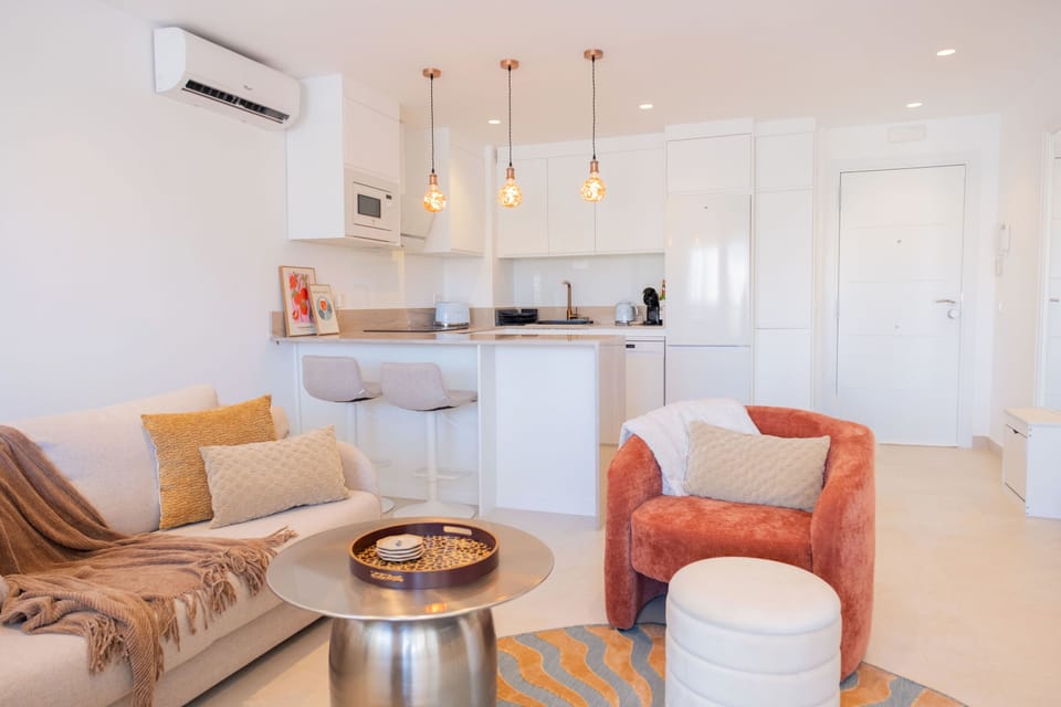 Apartment (1 Bedroom) | Interior