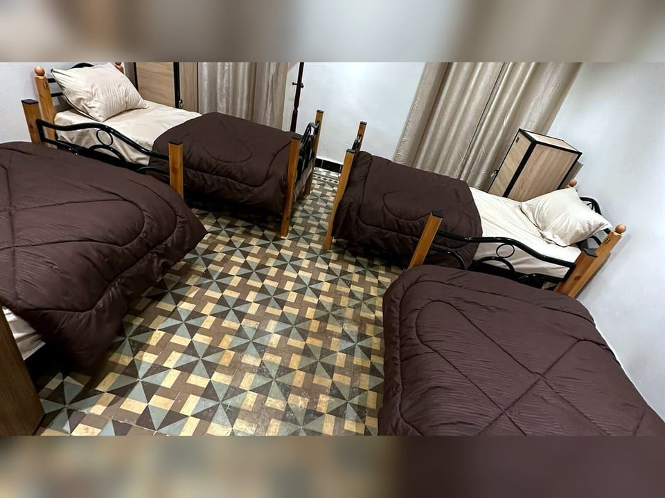 Double or Twin Room | WiFi (free), bed sheets
