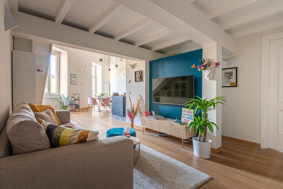 Apartment (1 Bedroom) | Living area