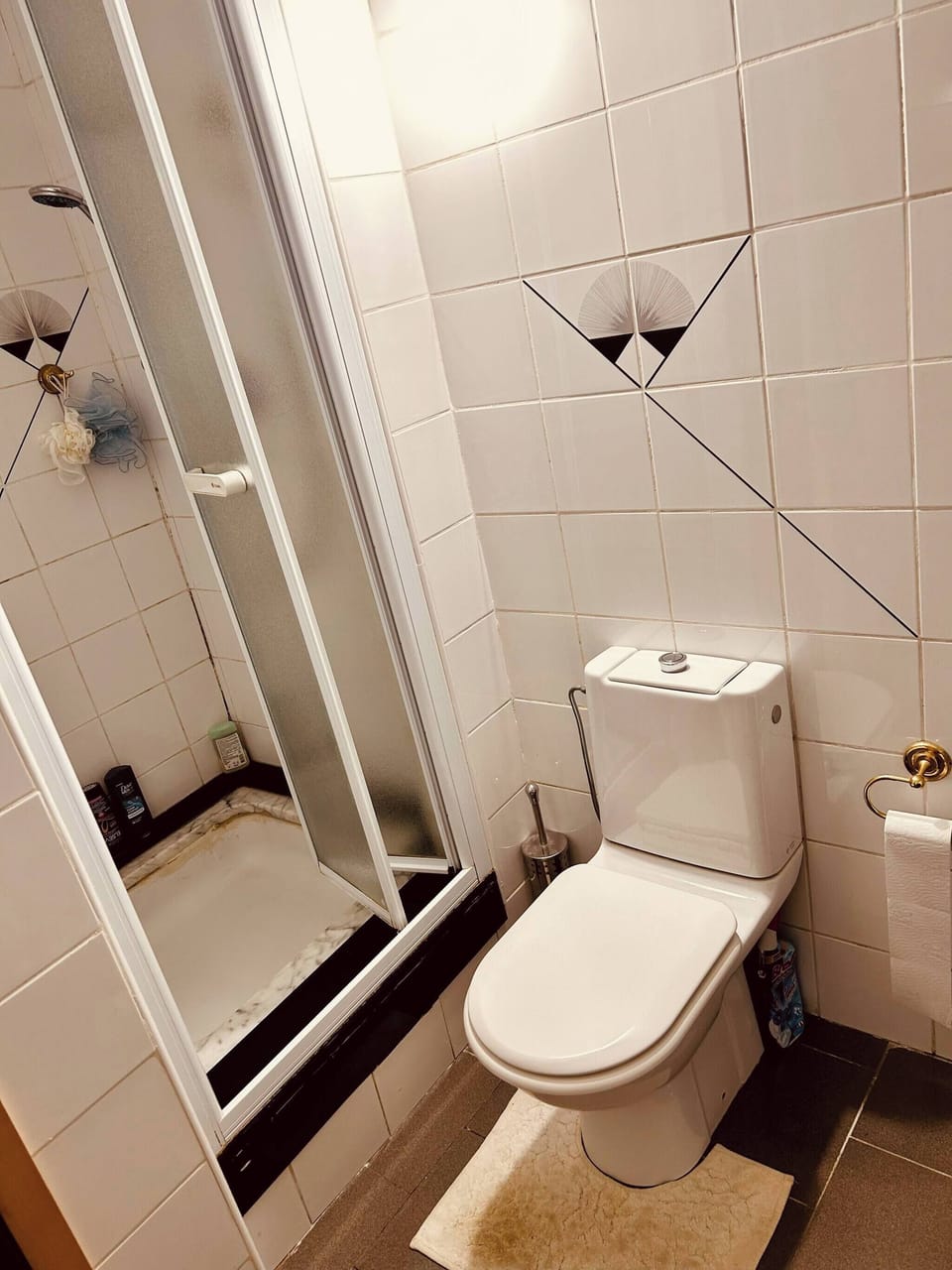 Room, 1 Bedroom | Bathroom