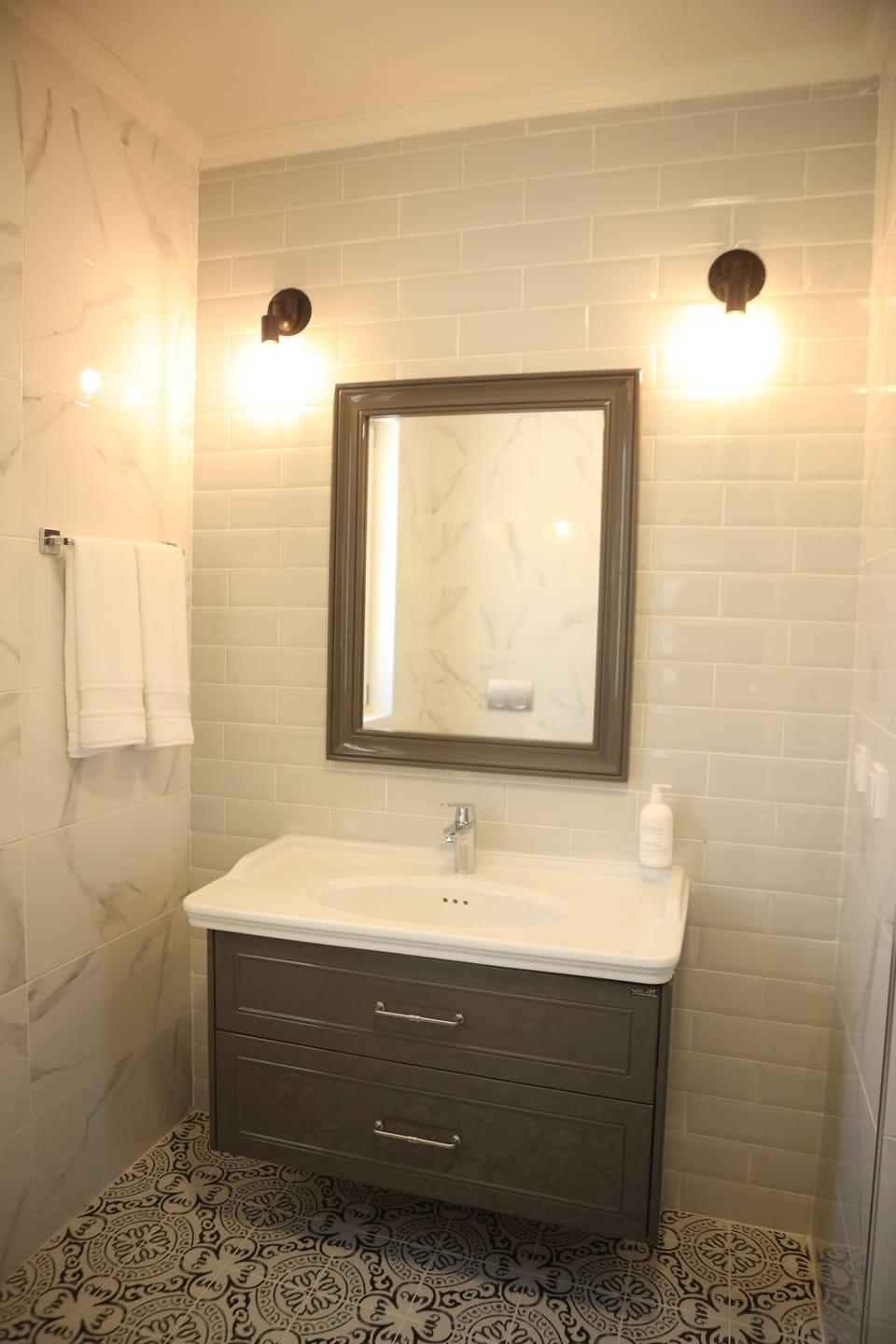 Triple room (1 large bed and one sofa bed), river view | Bathroom | Hair dryer, bathrobes, towels, shampoo