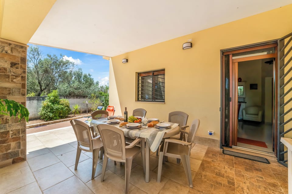 Standard Villa, 2 Bedrooms, Fireplace (Villa Armonia Cordis) | Outdoor dining