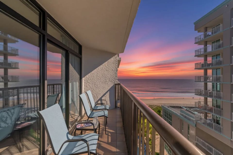 Condo, 2 Bedrooms, Balcony, Ocean View (1012) | Balcony