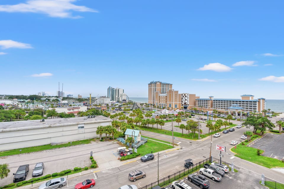 Condo, 2 Bedrooms, Pool Access (808) | Balcony view