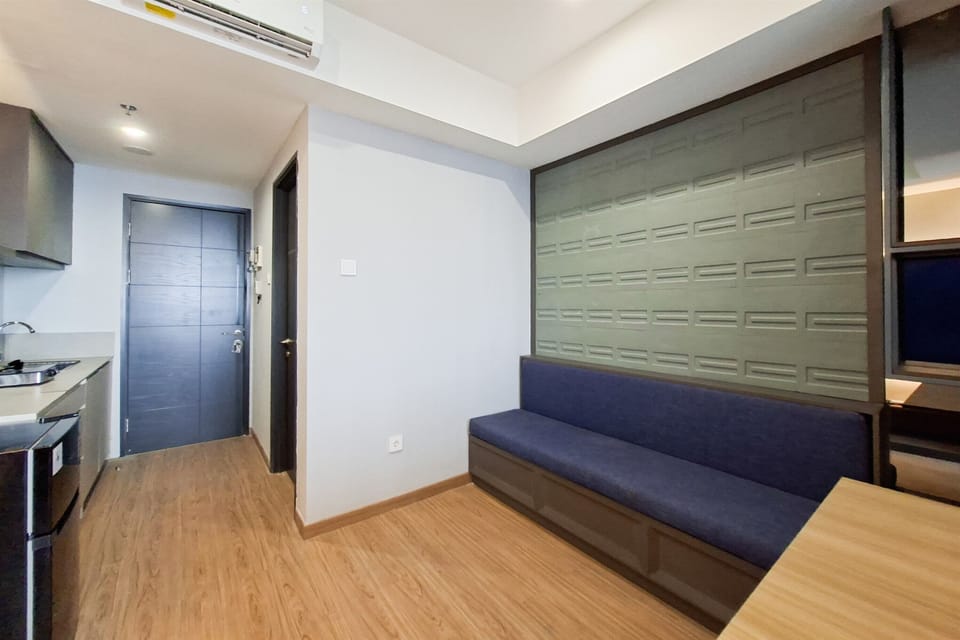 Standard Apartment | Living room