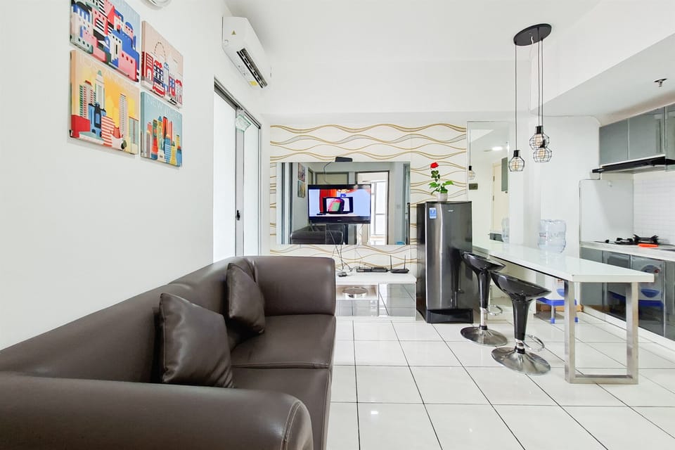 Standard Apartment | Living room