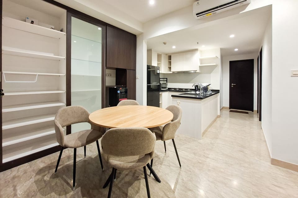 Standard Apartment | Dining room