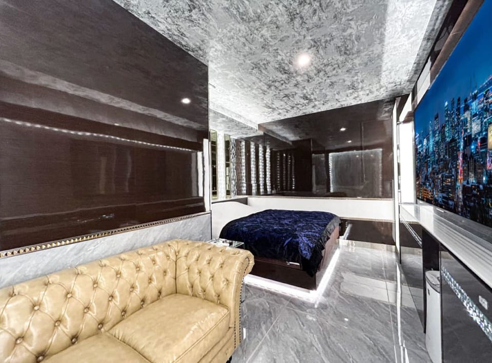Value Double Room (Smoking Allowed) | WiFi (free), bed sheets