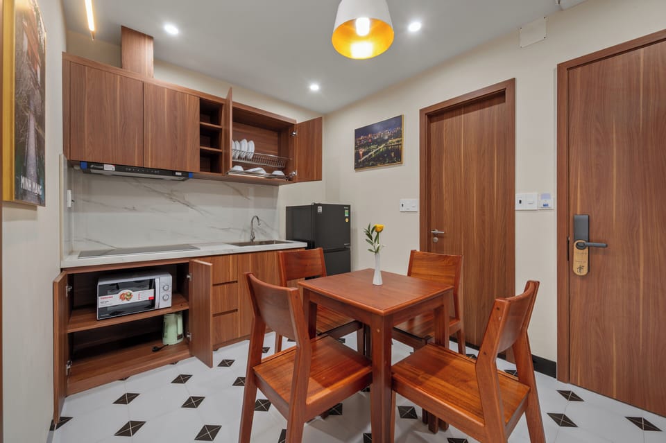Mini-fridge, stovetop