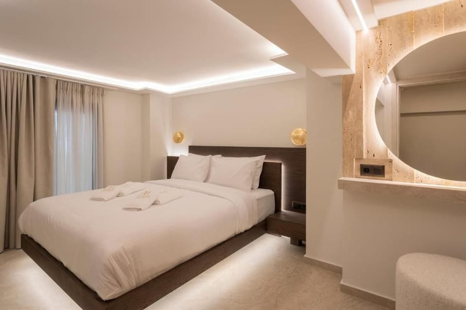 Economy Double Room | In-room safe, WiFi (free), bed sheets