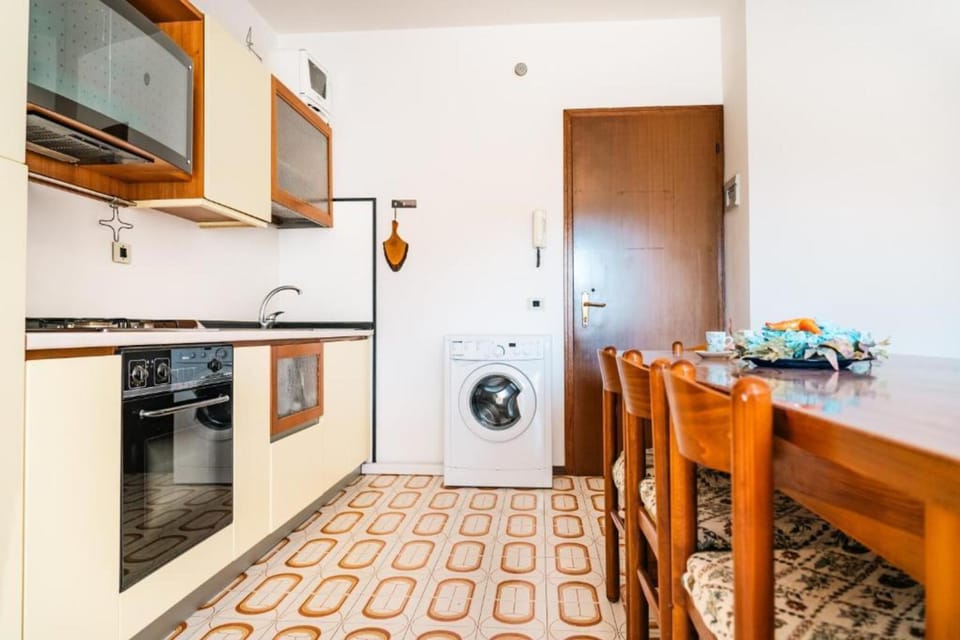 Apartment, 1 Bedroom, Terrace | Laundry