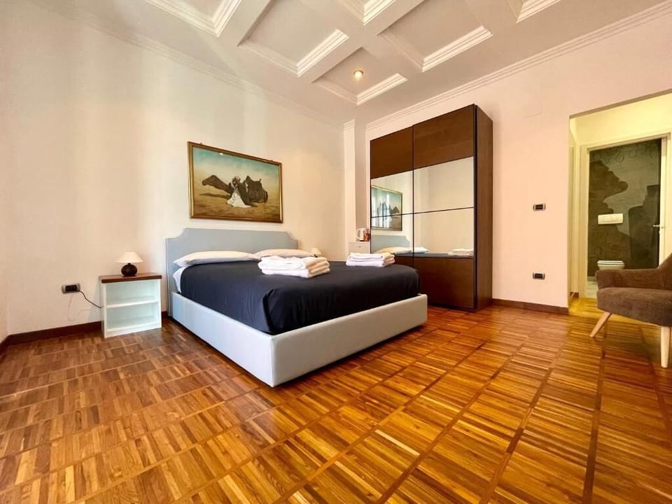 Luxury Triple Room, Balcony, City View | In-room safe, blackout drapes, WiFi (free)