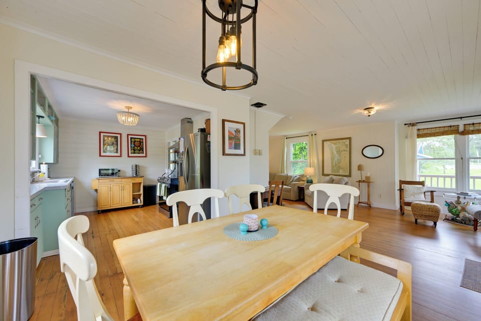 House (2 Bedrooms) | Interior
