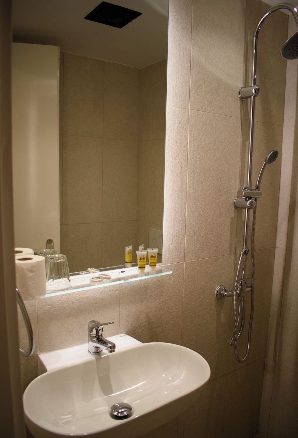 Shower, free toiletries, towels, soap
