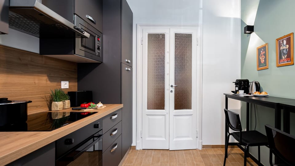 Apartment (1 Bedroom) | Interior