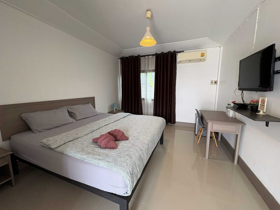 Standard Double Room | Bed sheets