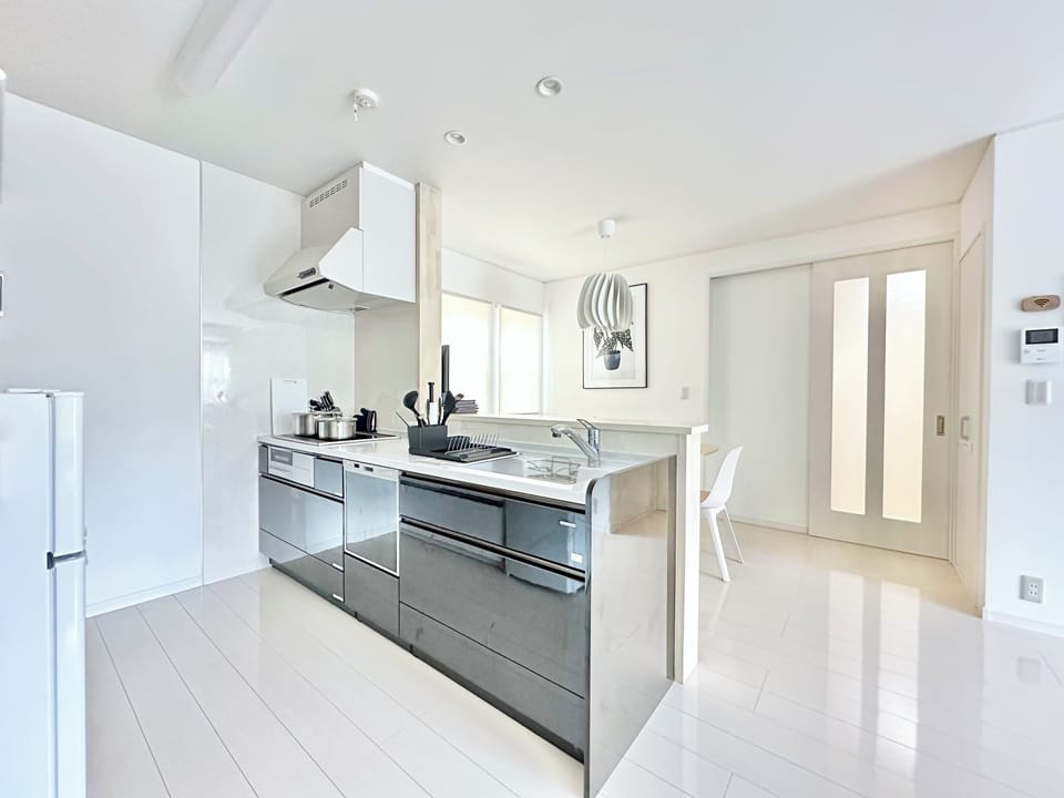 House, 3 Bedrooms (JP - Sugimizu Unit 1) | Private kitchen | Fridge, microwave, oven, stovetop