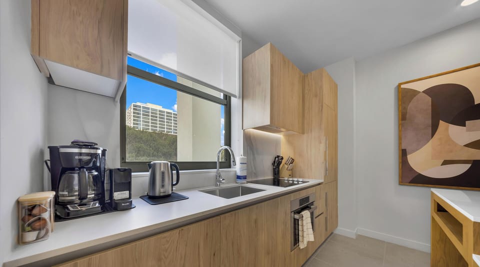 Condo, Balcony, City View | Private kitchen | Espresso maker, fridge, microwave, cookware/dishes/utensils