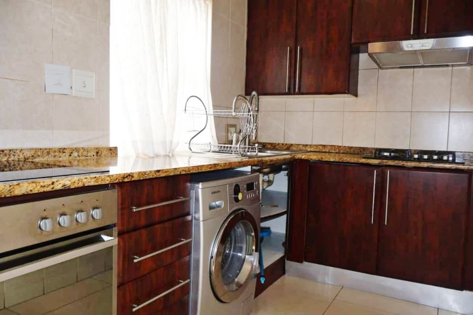 Shared Dormitory, 1 Bedroom, Smoking | Laundry