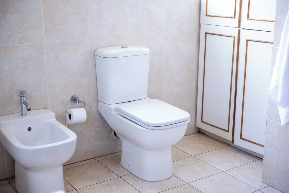 Room, 1 Bedroom, Balcony | Bathroom