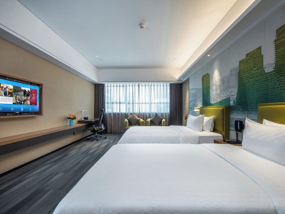 Standard Double Room | Iron/ironing board (on request), WiFi (free)