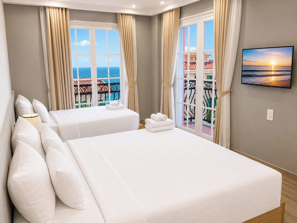 Family Double Room, Balcony, Beach View | Laptop workspace, WiFi (free)