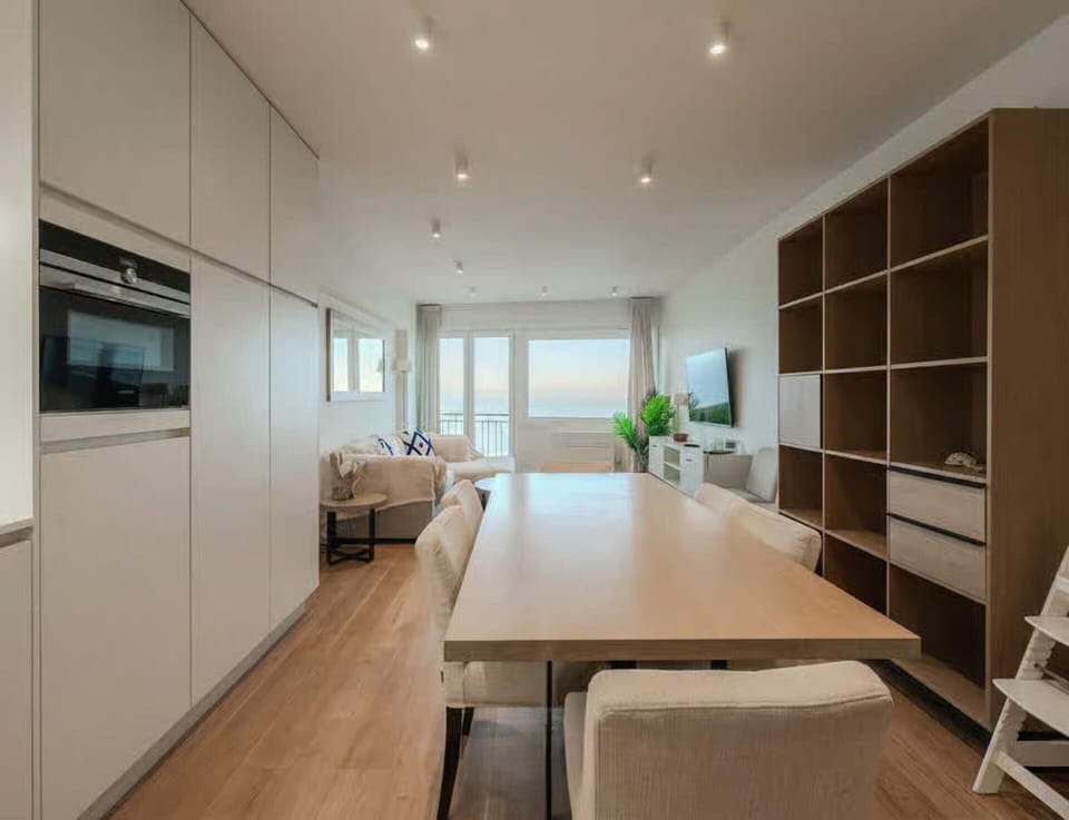 Apartment | Dining