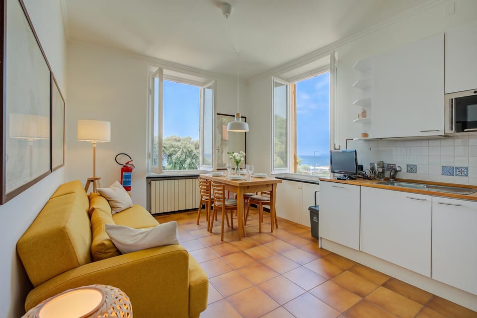 Standard Apartment, 2 Bedrooms, Microwave (Respiro Di Mare Cavi Di Lavagna) | Living room