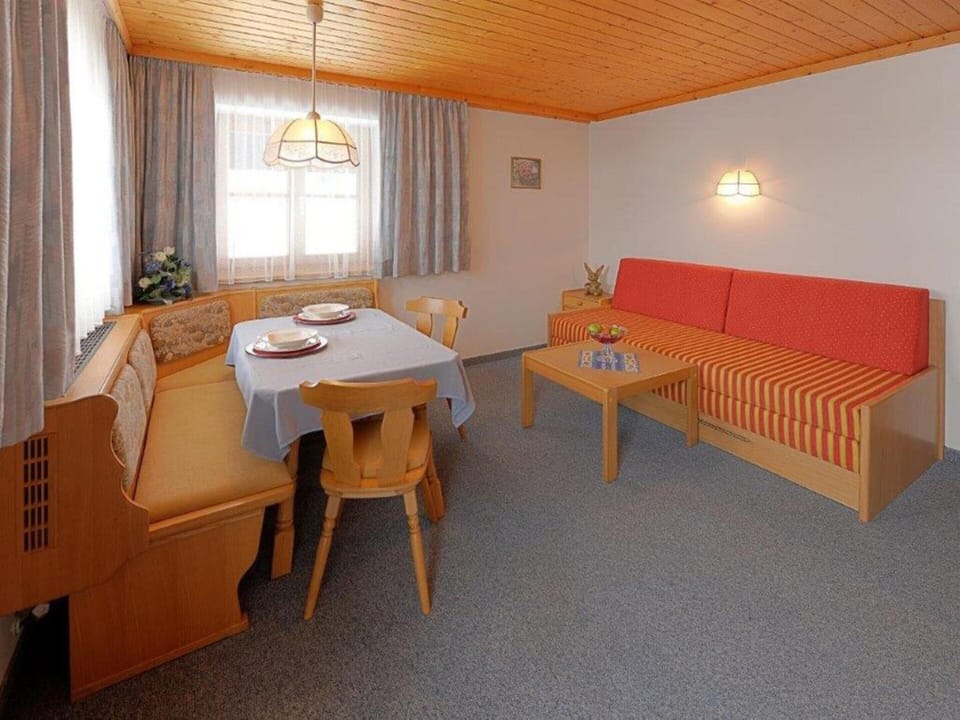 Apartment | Living room