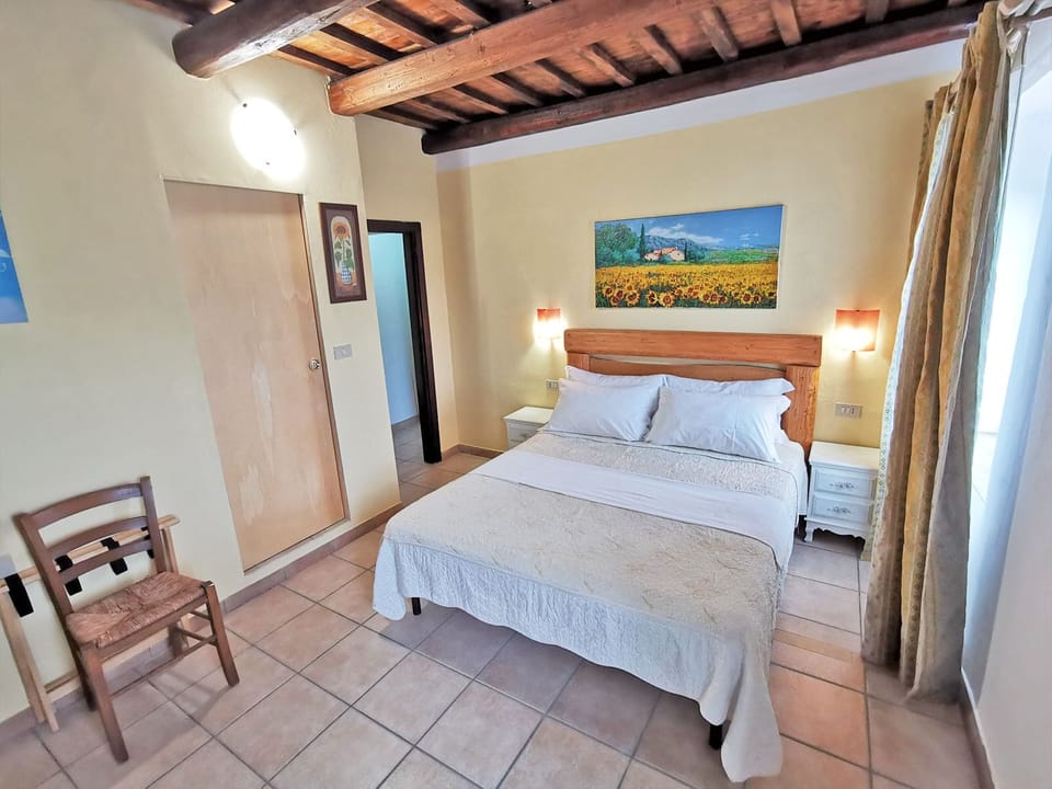 Premium Triple Room | Down comforters, travel crib, rollaway beds, free WiFi