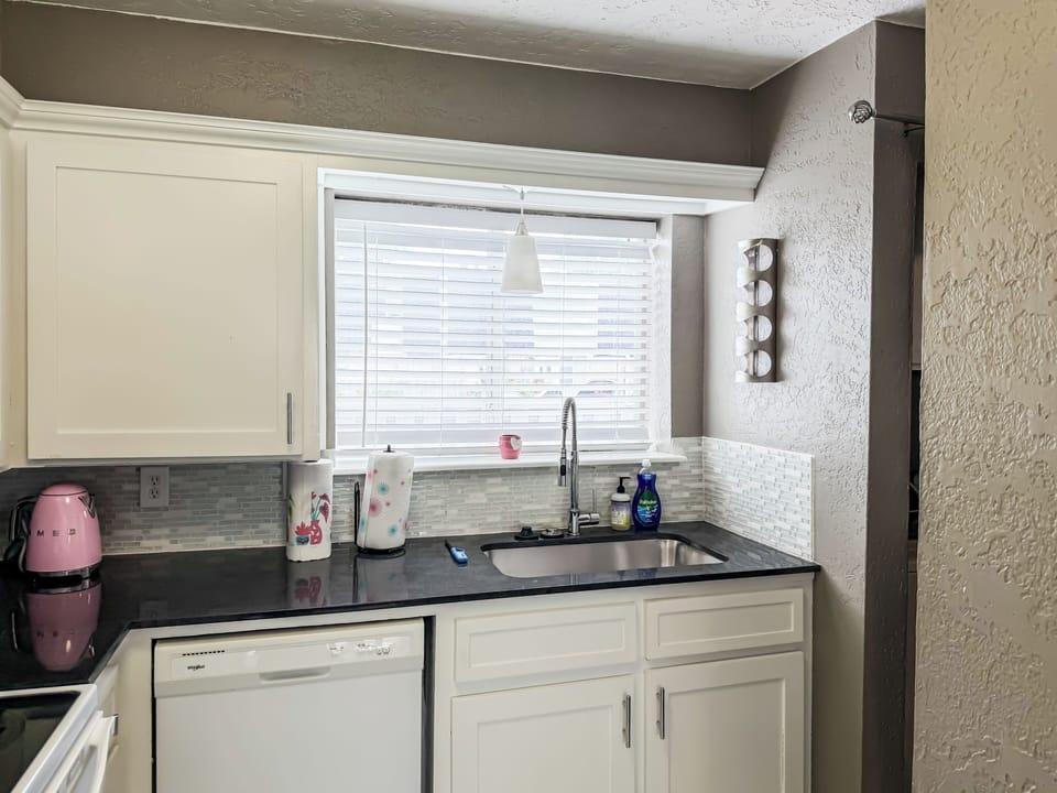 House, Patio | Private kitchen