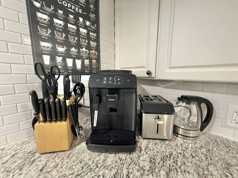 Apartment, 2 Bedrooms, Patio | Coffee and/or coffee maker