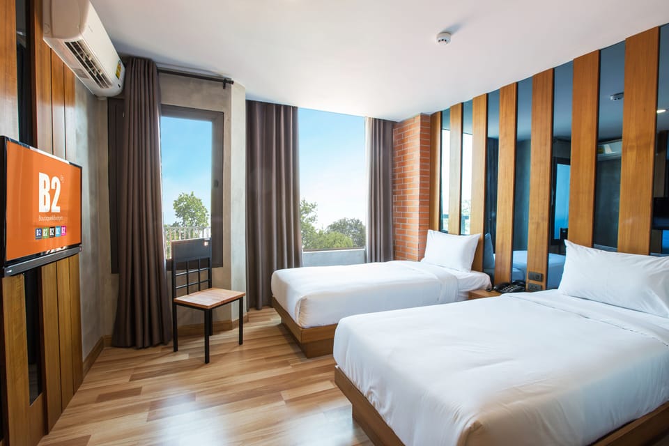 Superior Room | Blackout drapes, free WiFi, bed sheets