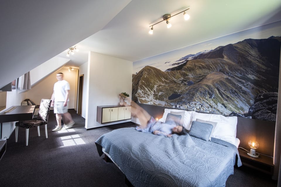 Double Room (2 Adults  2 Children) | Desk, free WiFi