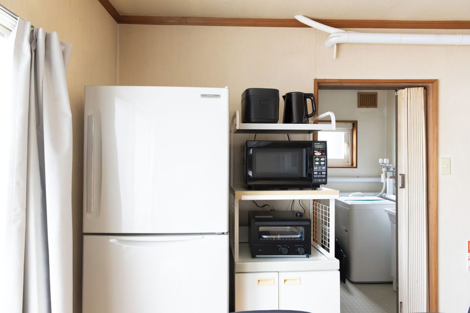 Basic House, 3 Bedrooms, City View | Private kitchen