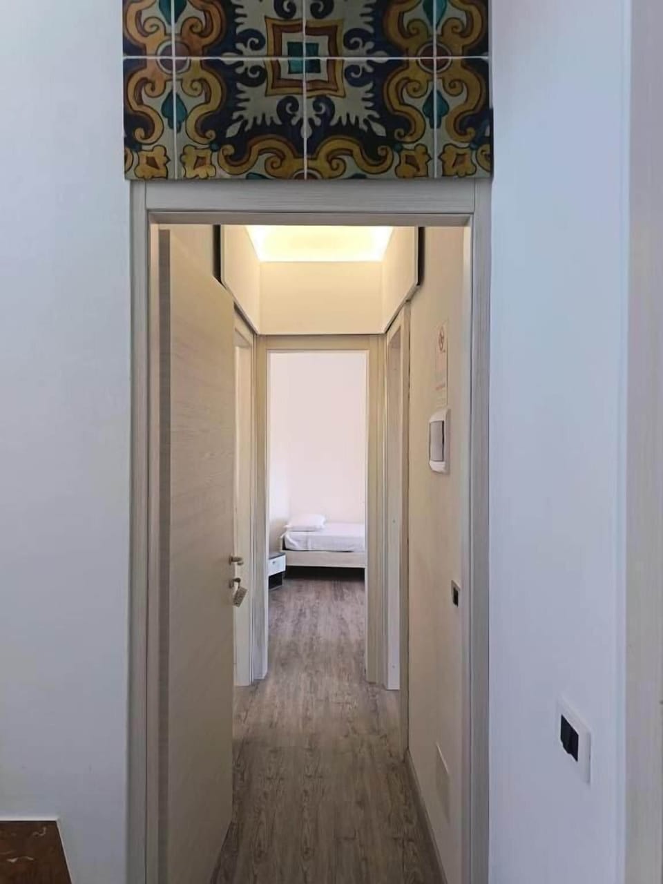 Comfort Suite, Balcony, City View | Interior