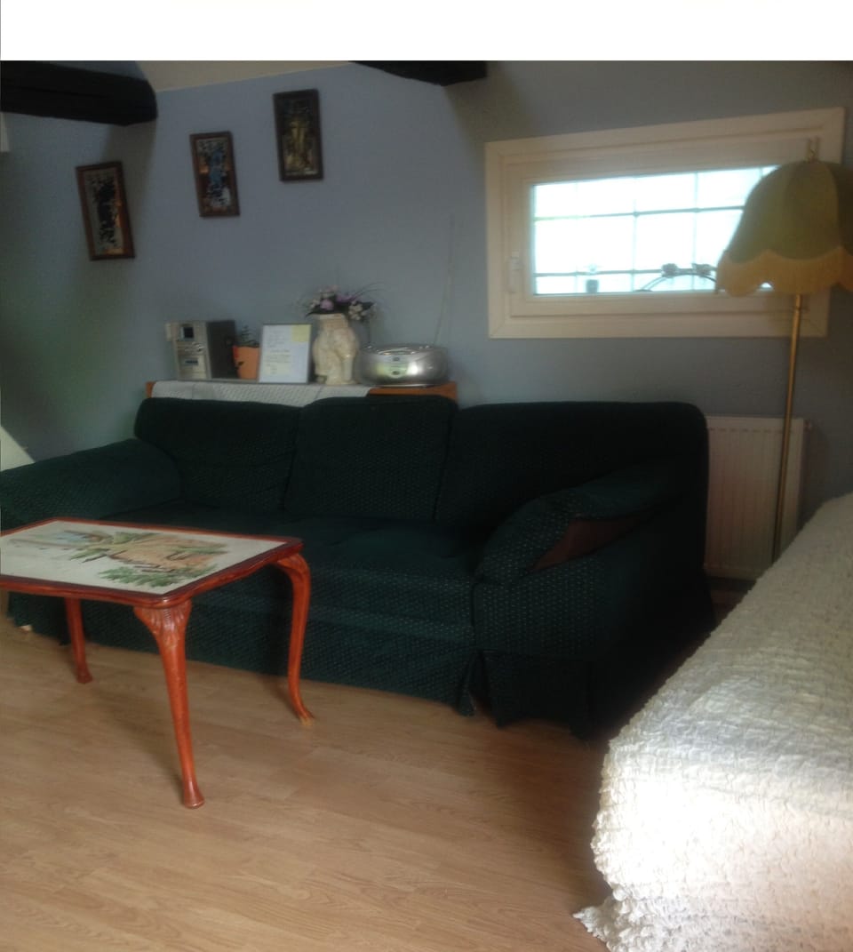 Cabin, 1 Bedroom (Self-catering) | Soundproofing, free WiFi