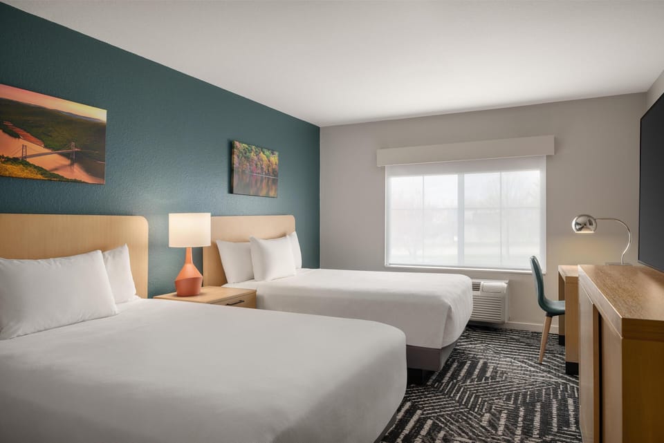 Suite, 2 Bedrooms | Premium bedding, pillowtop beds, desk, laptop workspace