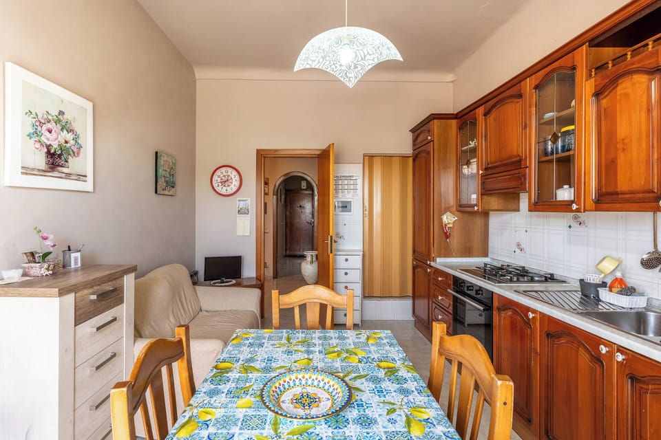 Apartment, 2 Bedrooms | Private kitchen | Electric kettle
